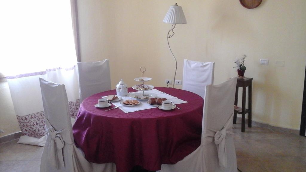 Villa Renzo E Lucia Sant Isidoro  エクステリア 写真