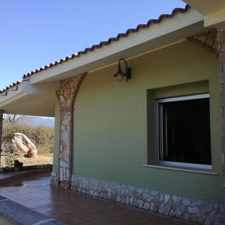 Villa Renzo E Lucia Sant Isidoro  エクステリア 写真