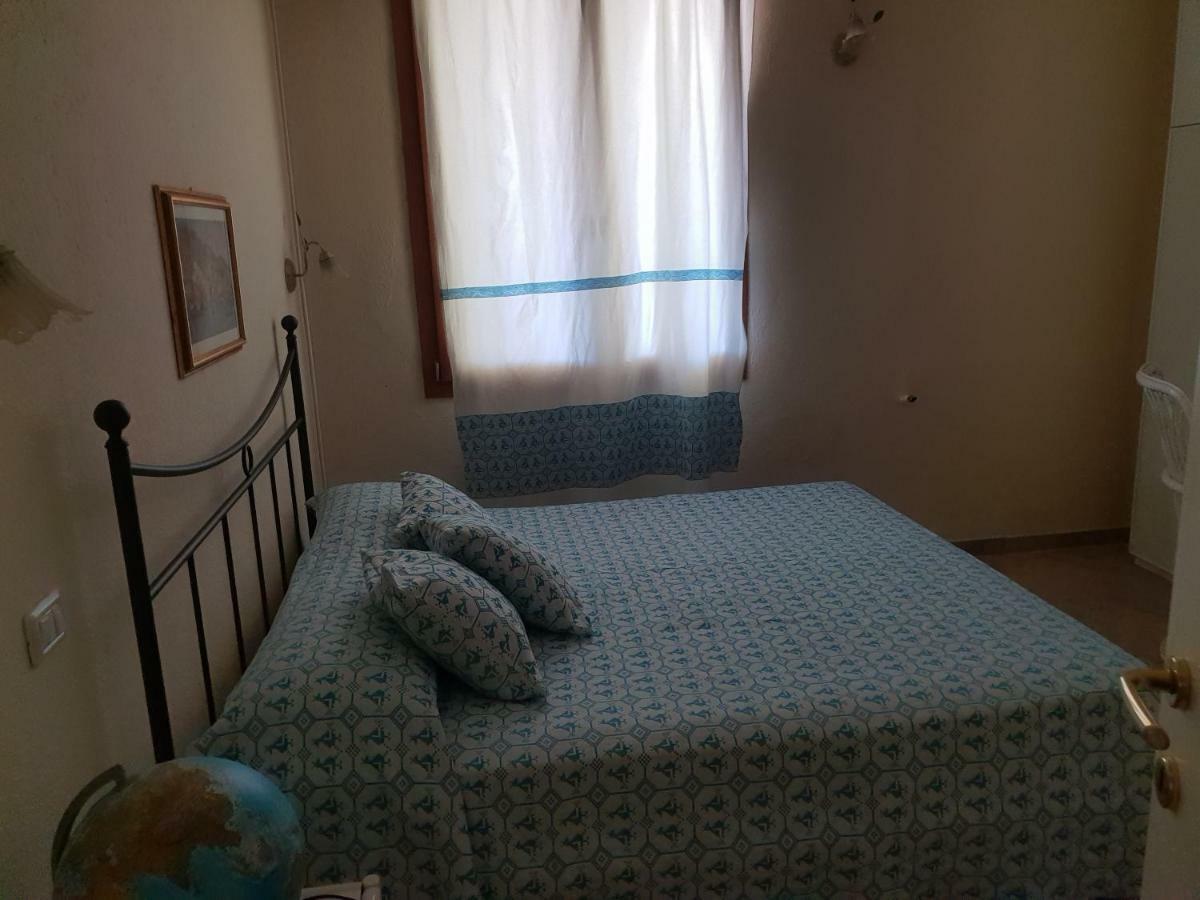 Villa Renzo E Lucia Sant Isidoro  エクステリア 写真