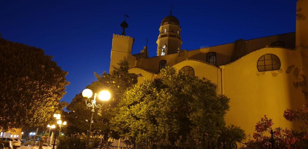 Villa Renzo E Lucia Sant Isidoro  エクステリア 写真